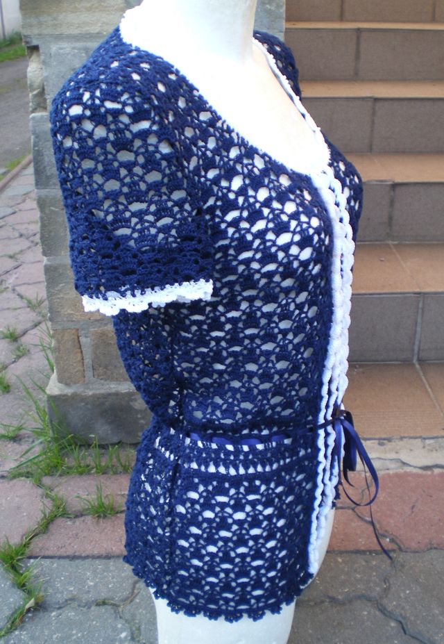 bluzka kejti