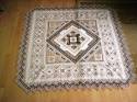 Obrus wykonany technik� hardanger o wielko�ci 140/140cm przez Nikus